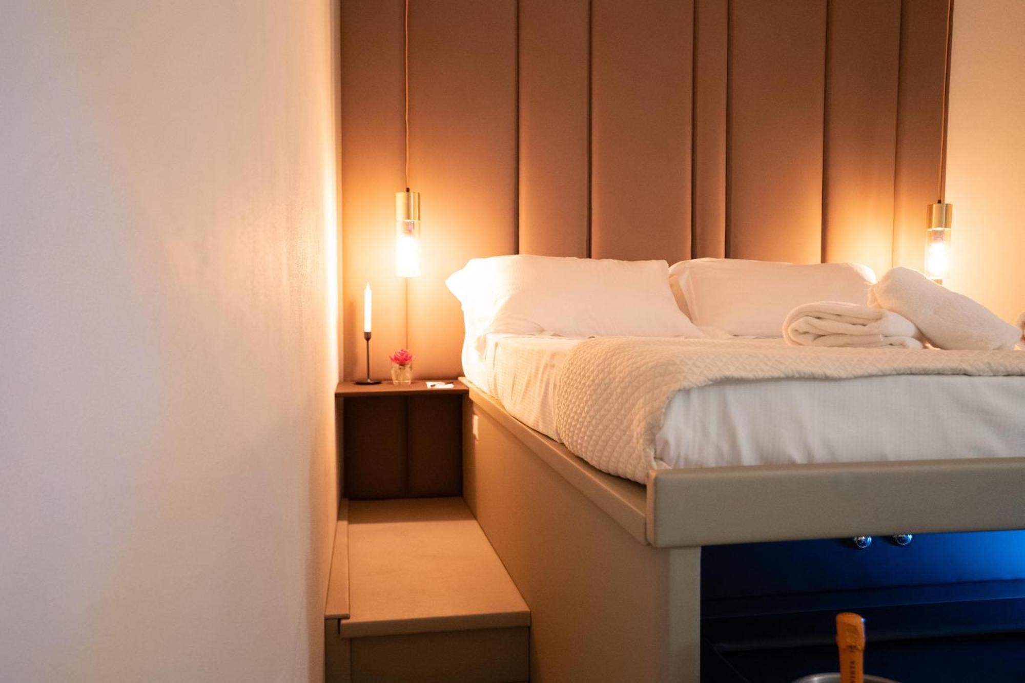 Alma Suites - Il Nido D'Amore Livorno Dış mekan fotoğraf