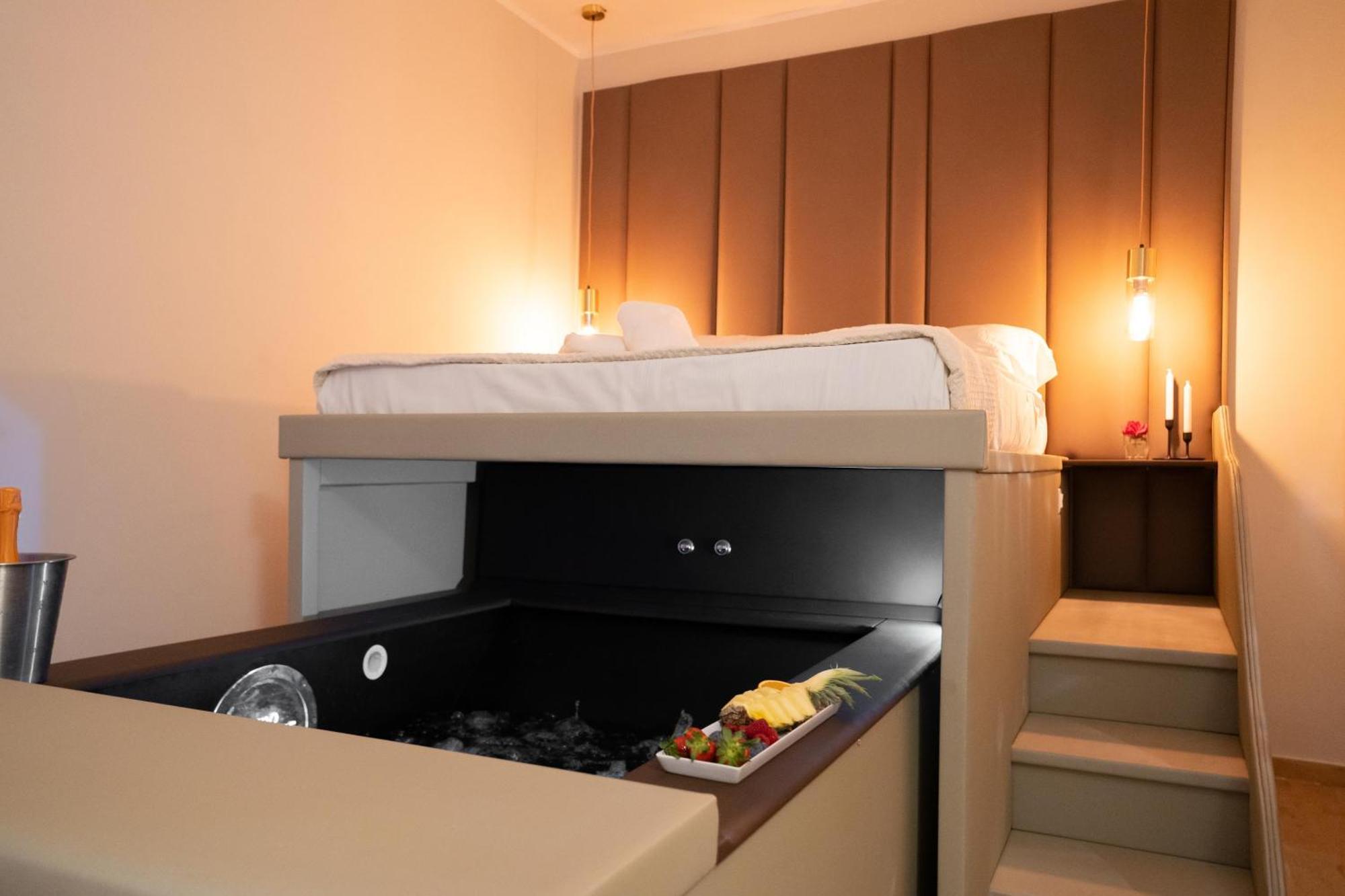 Alma Suites - Il Nido D'Amore Livorno Dış mekan fotoğraf