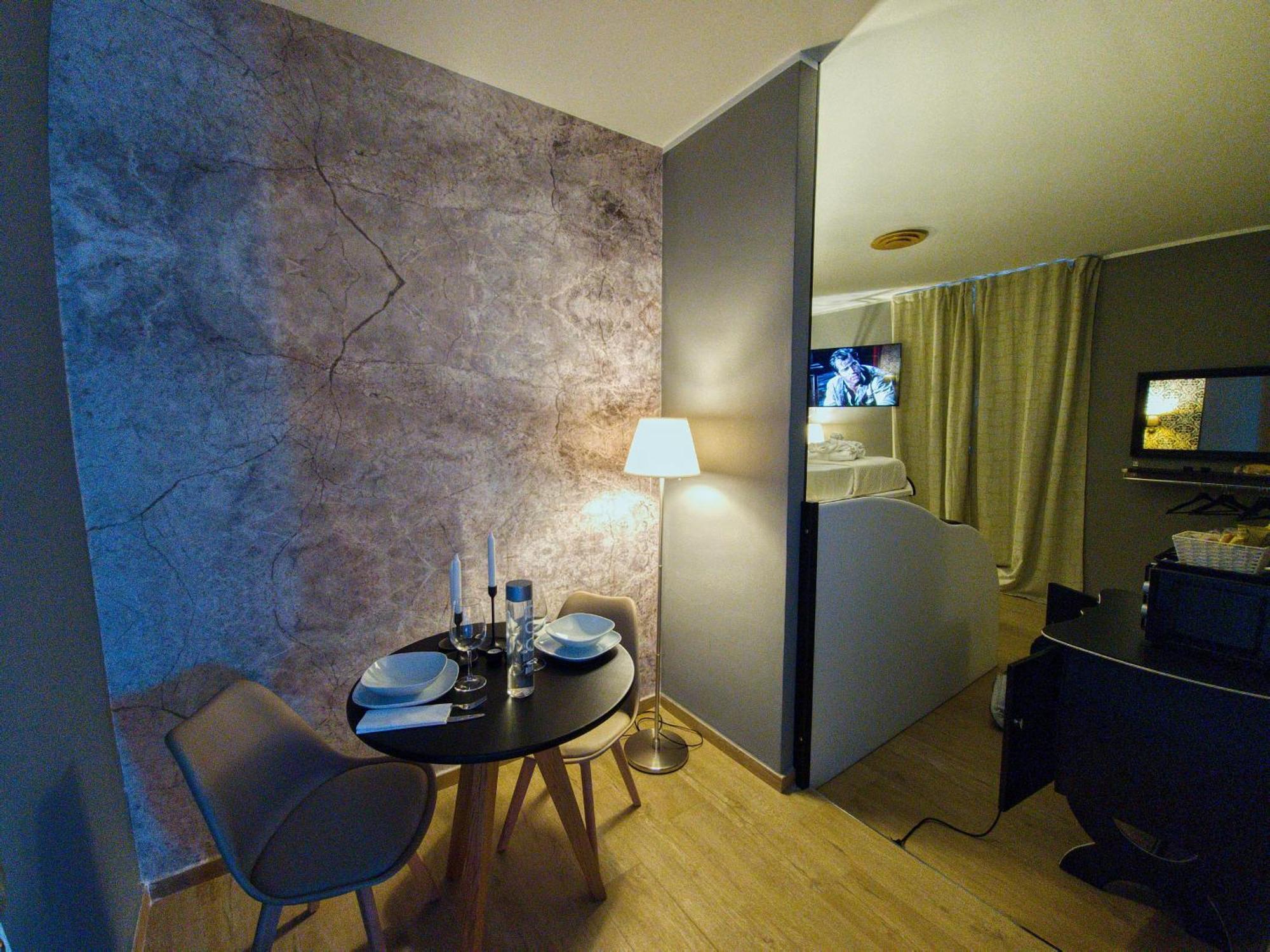 Alma Suites - Il Nido D'Amore Livorno Dış mekan fotoğraf